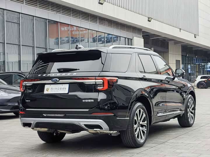 Ford Explorer, 2025 — фото 7 из 9