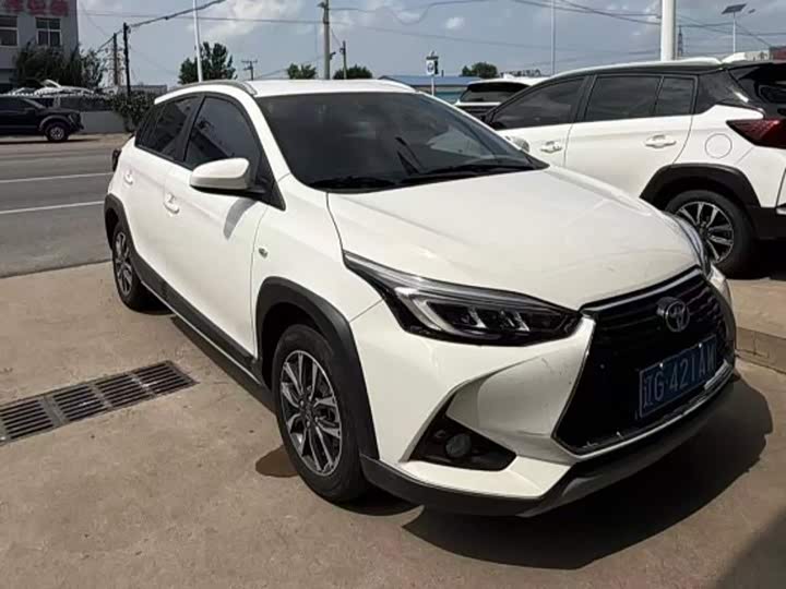 Toyota Yaris L Hatchback, 2022 — купить в Перми под ключ