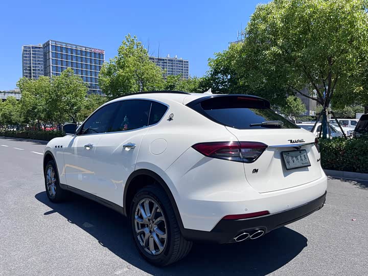 Maserati Levante, 2021 — фото 7 из 7