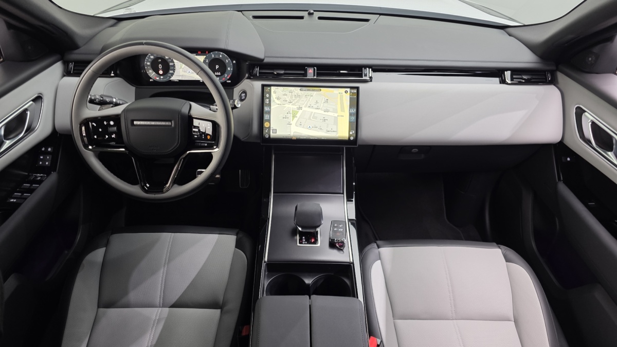 Land Rover Range Rover Velar, 2025 — фото 9 из 12