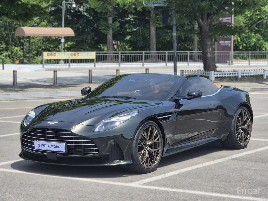 Aston Martin DB12, 2025 — купить в Самаре под ключ