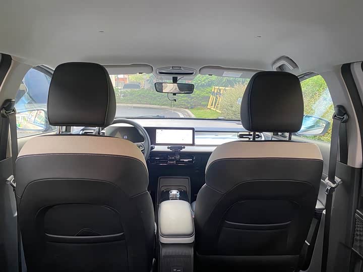 Geely Geometry E Firefly, 2022 — фото 4 из 7
