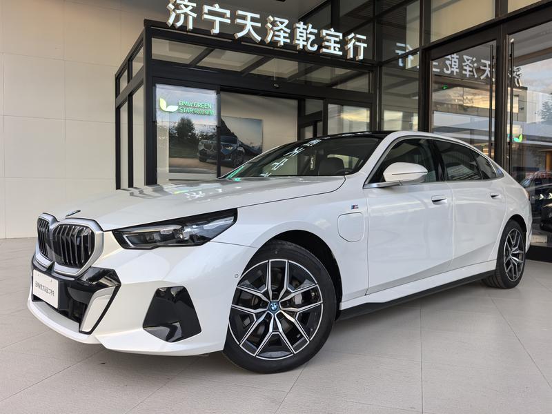 BMW i5, 2025 — купить в Казани под ключ