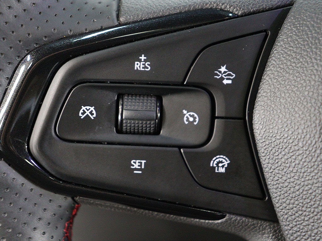 Chevrolet Trax, 2023 — фото 11 из 12