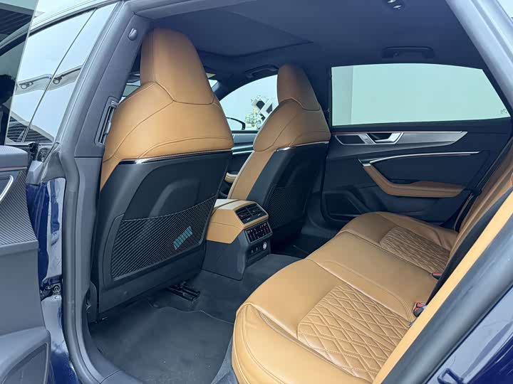 Audi A7L, 2021 — фото 6 из 9