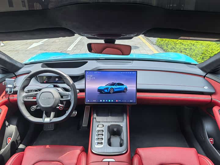 Xiaomi SU7, 2024 — фото 6 из 9