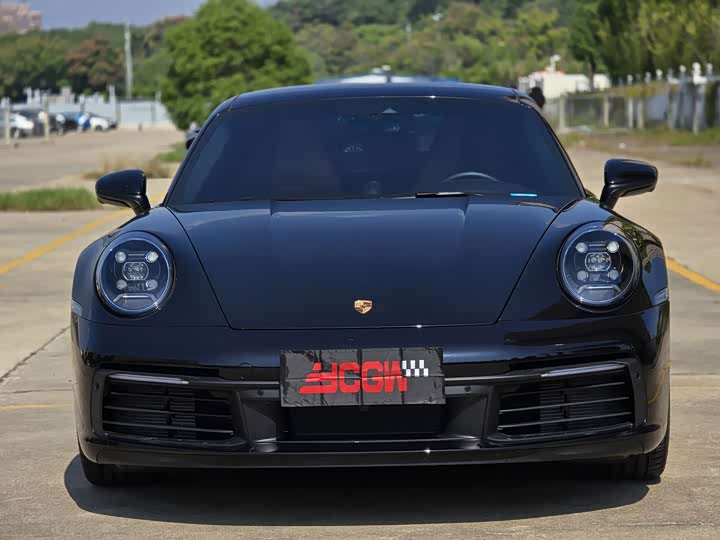 Porsche 911, 2023 — фото 2 из 9