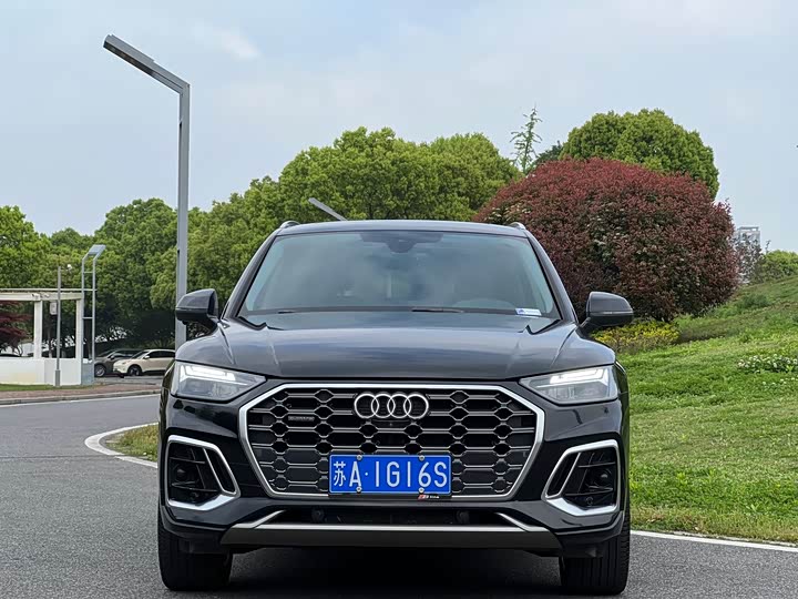 Audi Q5L, 2022 — фото 2 из 9