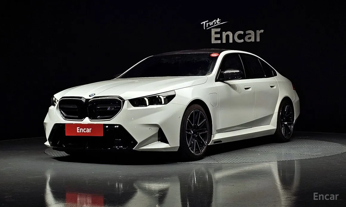 BMW M5, 2025 — купить в Санкт-Петербурге под ключ
