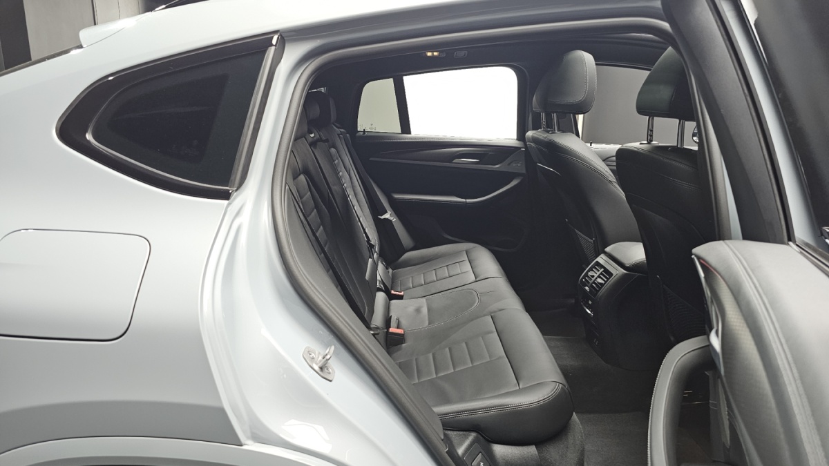 BMW X4, 2025 — фото 10 из 12