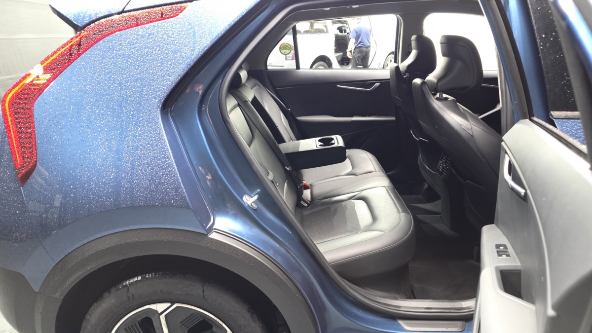 Kia Niro, 2022 — фото 11 из 12