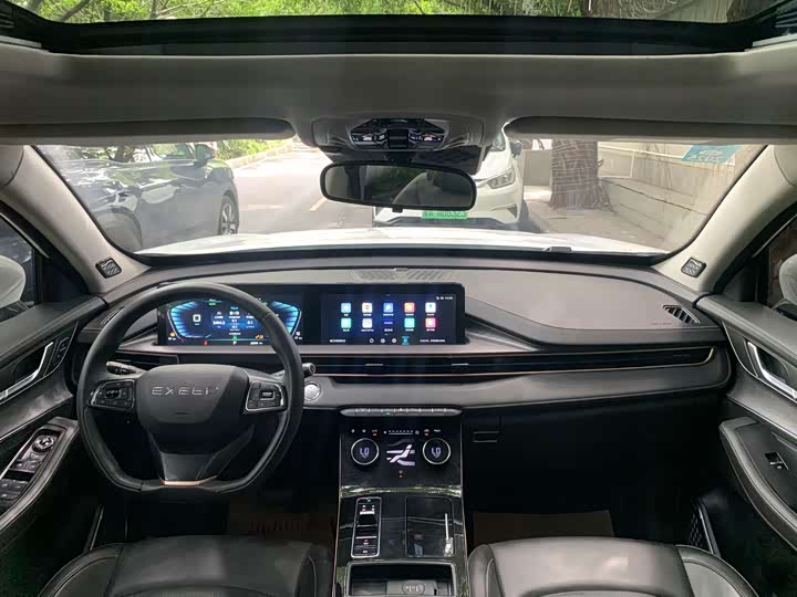 Exeed LX C-DM Hybrid, 2022 — фото 7 из 9