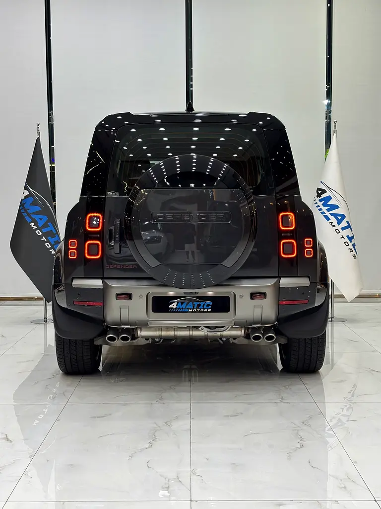 Land Rover Defender, 2026 — фото 8 из 10