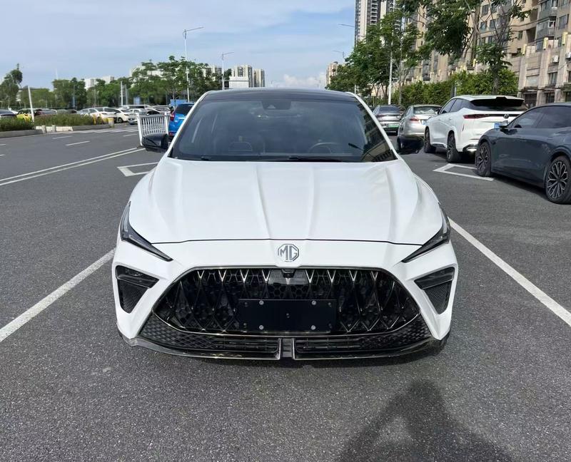 MG Motor 5 Scorpio, 2022 — фото 2 из 12