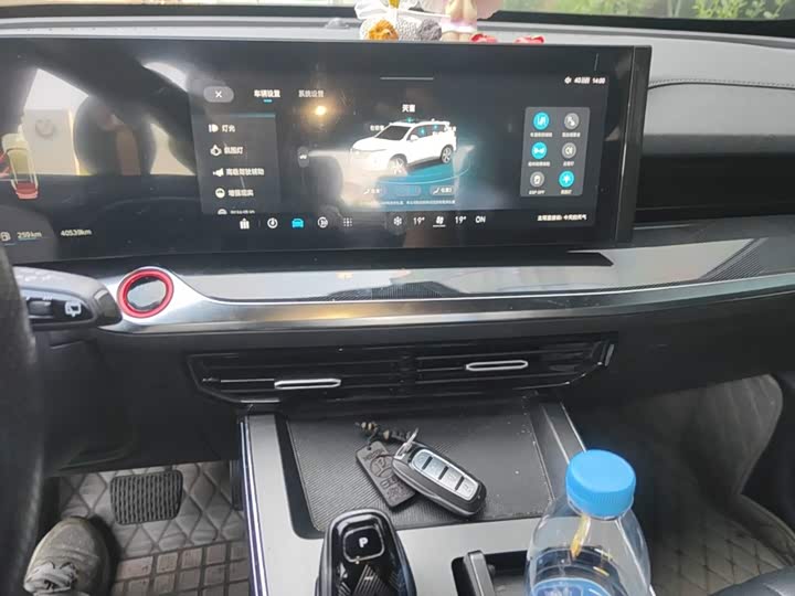 Roewe RX5 Max, 2022 — фото 6 из 9