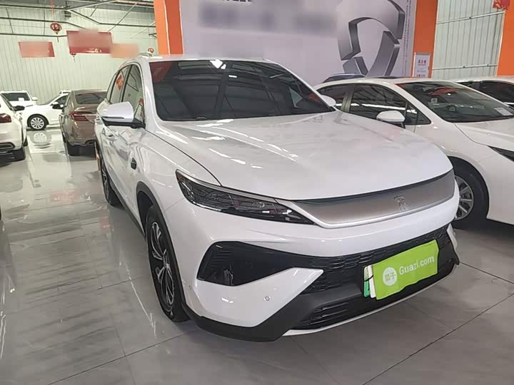 BYD Song Pro Hybrid, 2025 — фото 4 из 9