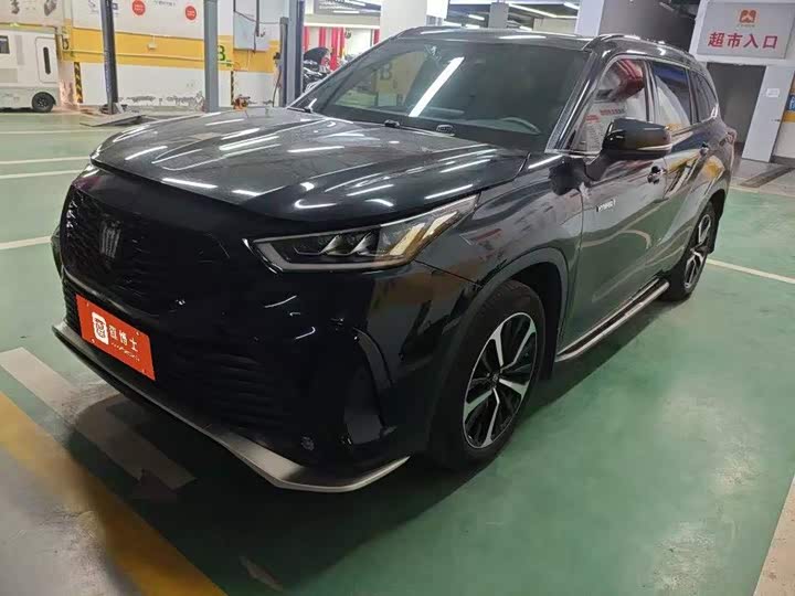 Toyota Crown Kluger, 2023 — купить в Уфе под ключ