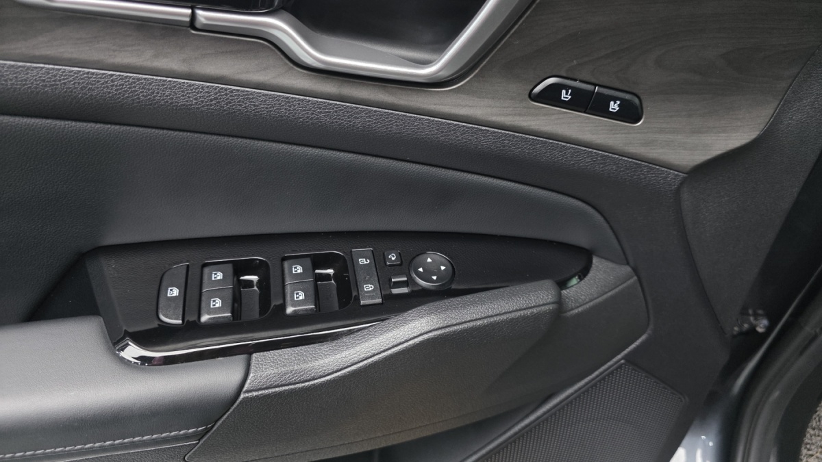 Kia Sportage, 2023 — фото 11 из 12