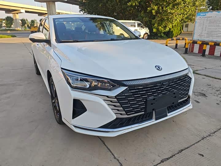 Dongfeng Aeolus Yixuan Max, 2023 — фото 4 из 9