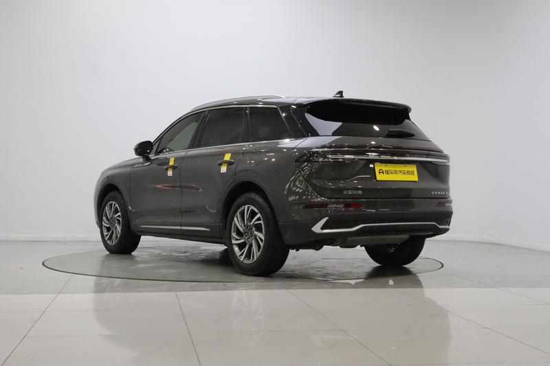Lincoln Corsair, 2023 — фото 5 из 12