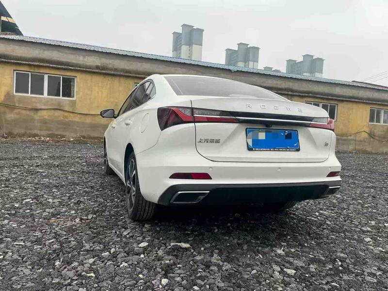 Roewe i5, 2024 — фото 4 из 8