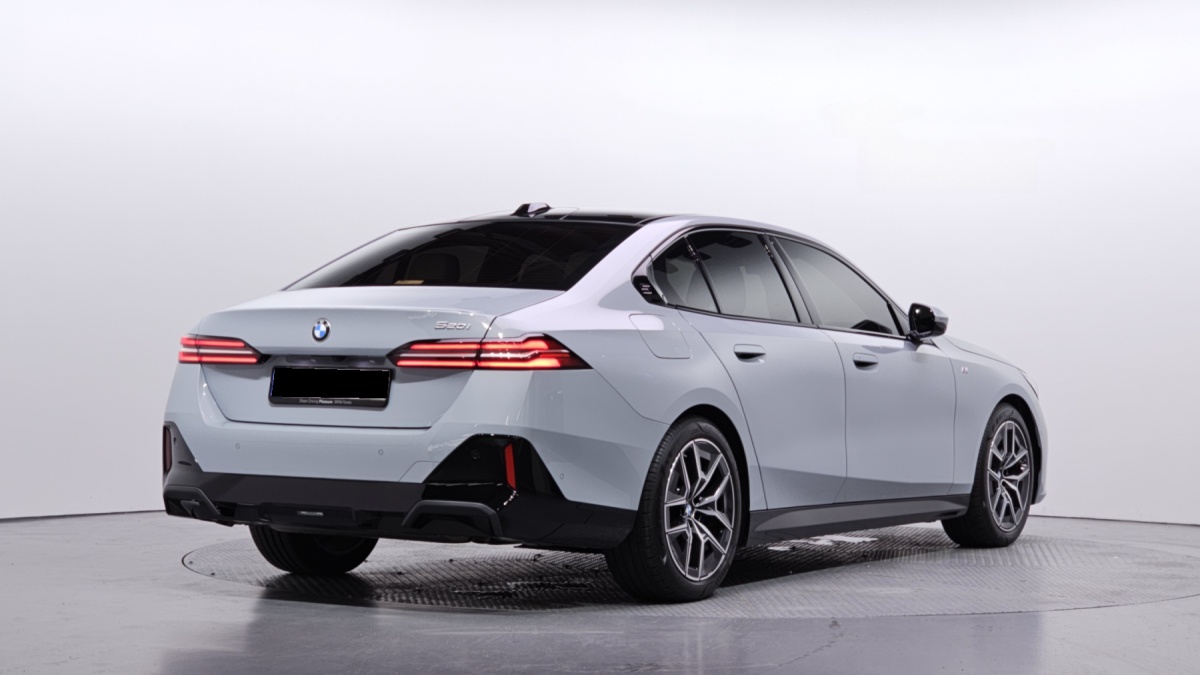BMW 5 Series, 2024 — фото 2 из 12