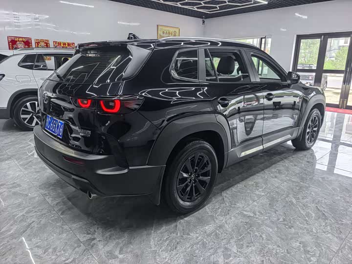 Mazda CX-50, 2023 — фото 5 из 9