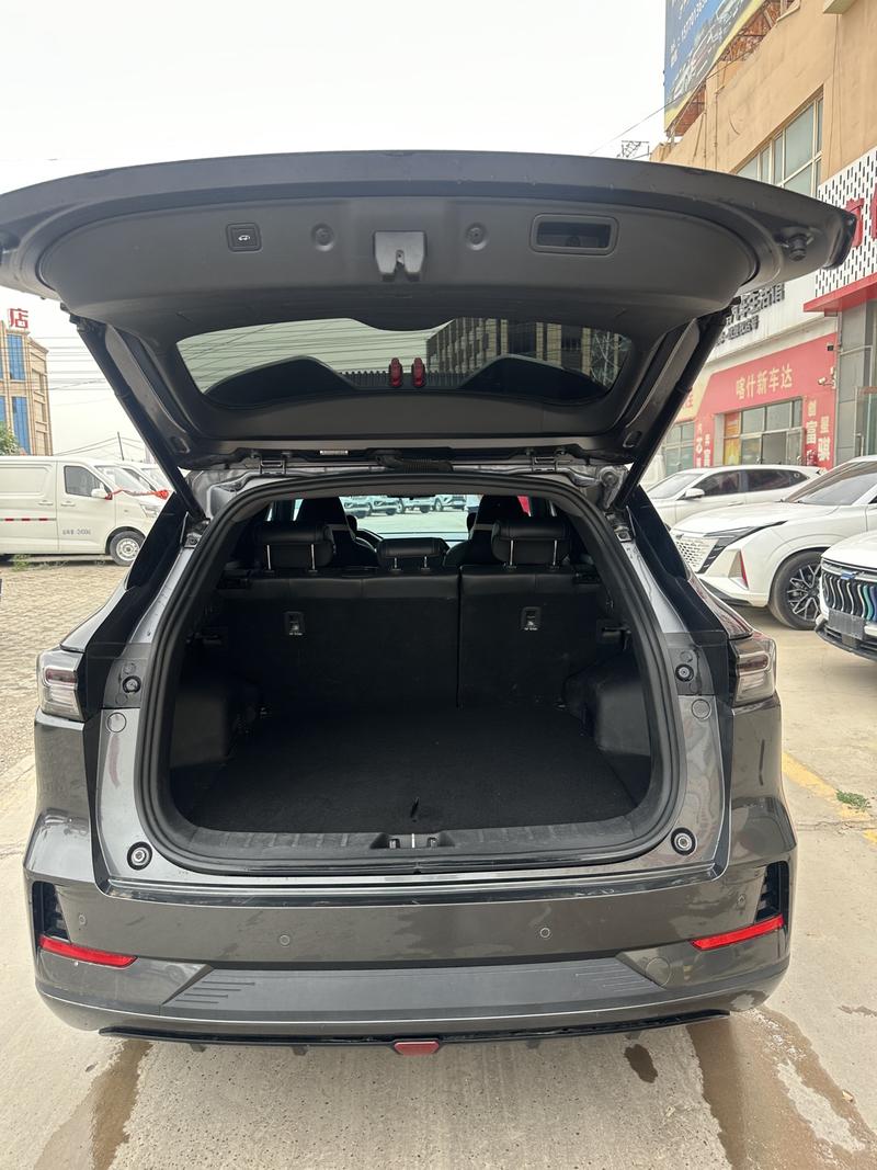 Changan Qiyuan (Nevo) Q05 Classic, 2024 — фото 11 из 12