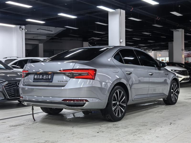 Skoda Superb, 2023 — фото 7 из 12