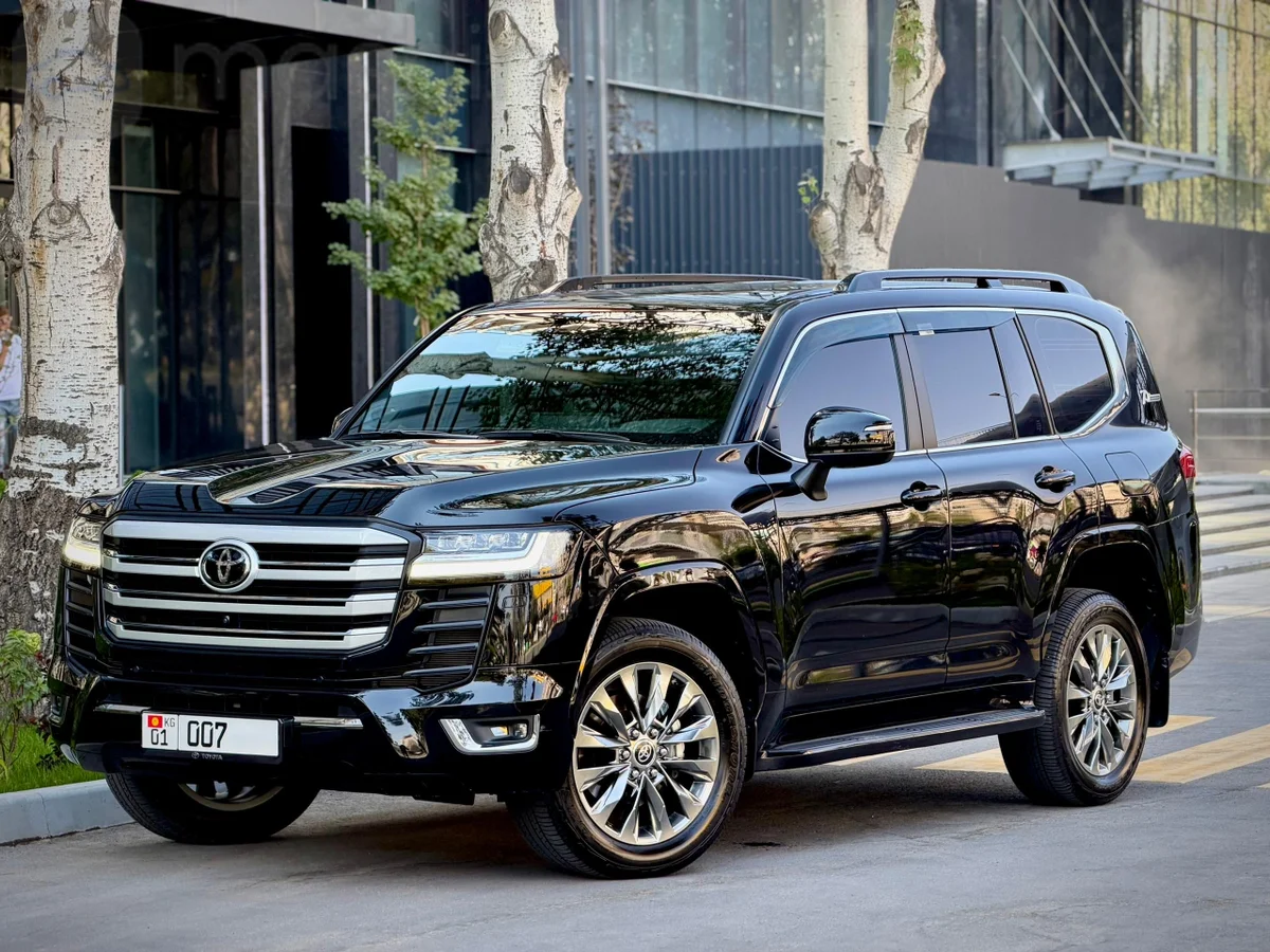 Toyota Land Cruiser, 2022
