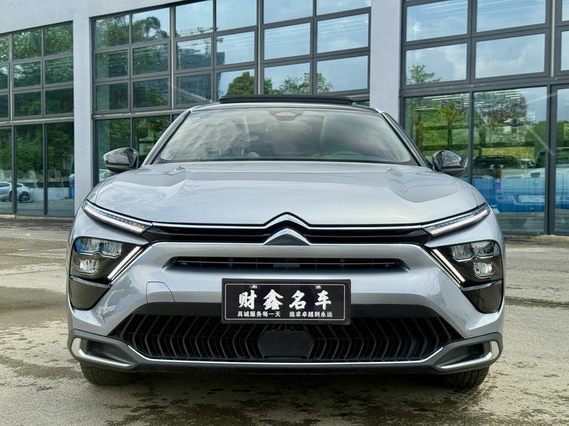 Citroen C5 X, 2022 — фото 2 из 12