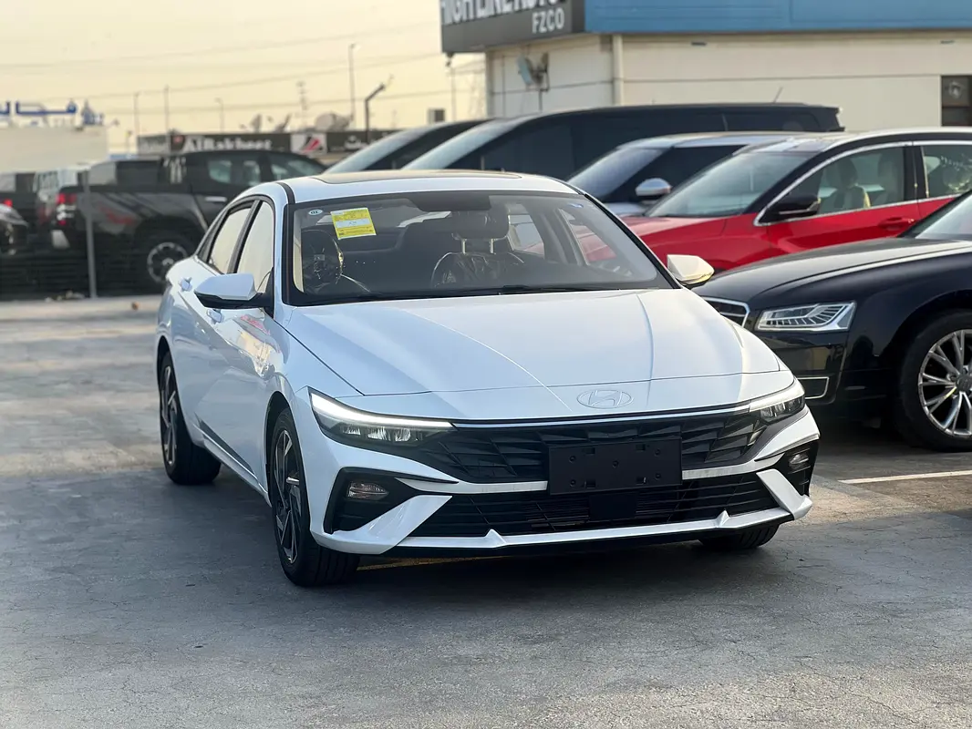 Hyundai Elantra, 2026 — фото 3 из 10