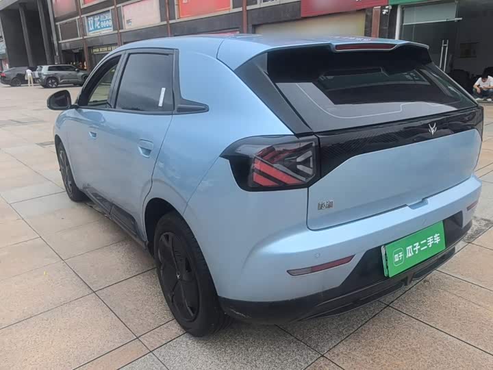 BAIC Arcfox T1, 2025 — фото 5 из 9