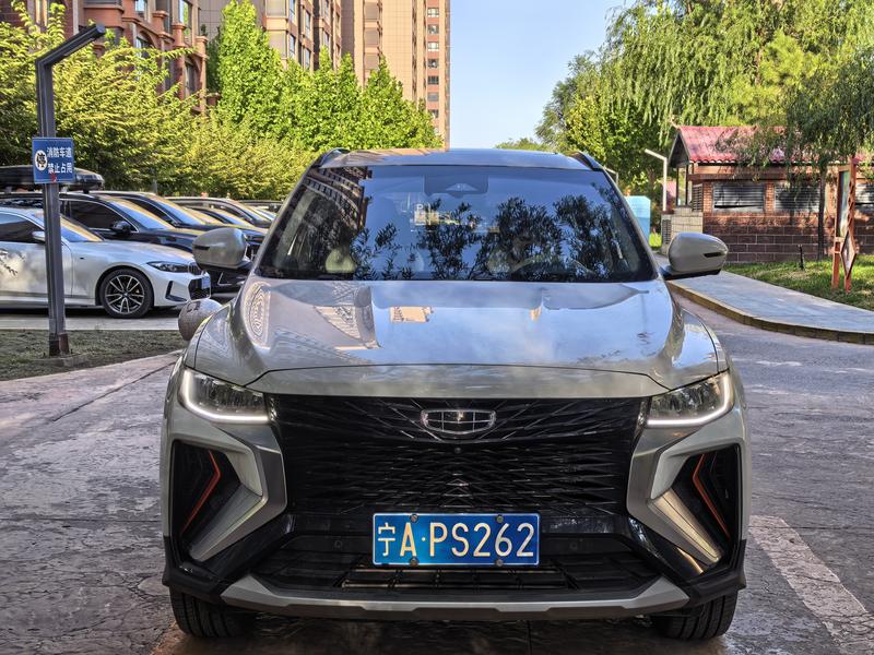 Geely Atlas, 2021 — фото 2 из 9