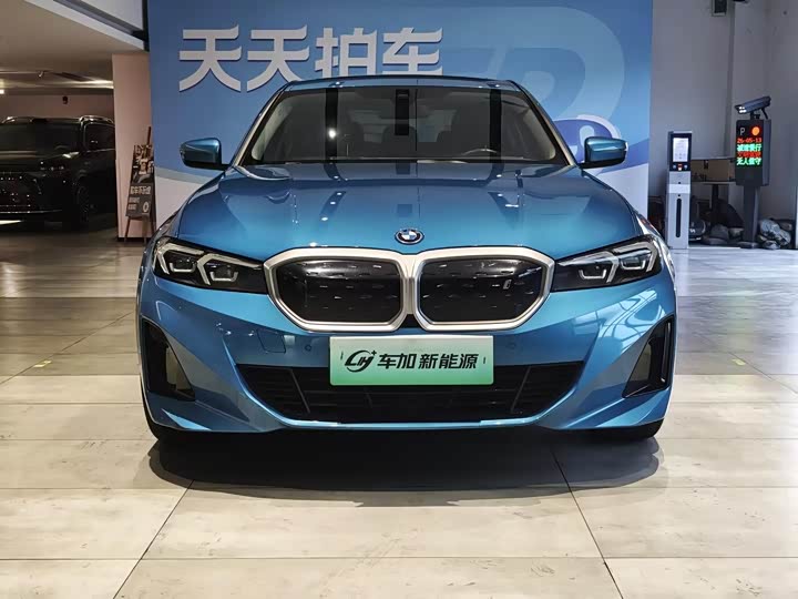 BMW i3, 2023 — фото 2 из 9