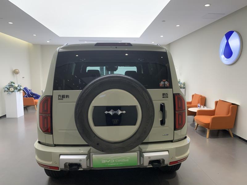 BYD FangChengBao Leopard 5, 2025 — фото 5 из 12