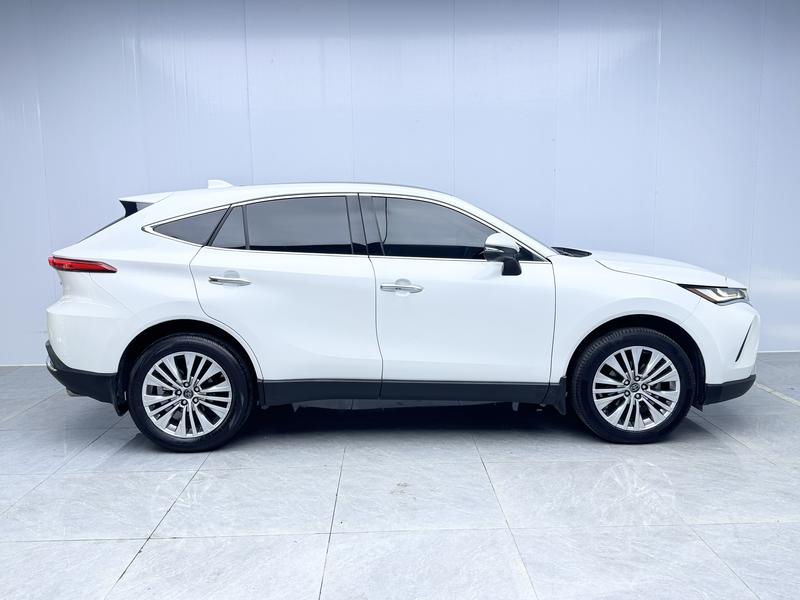 Toyota Harrier, 2022 — фото 8 из 12
