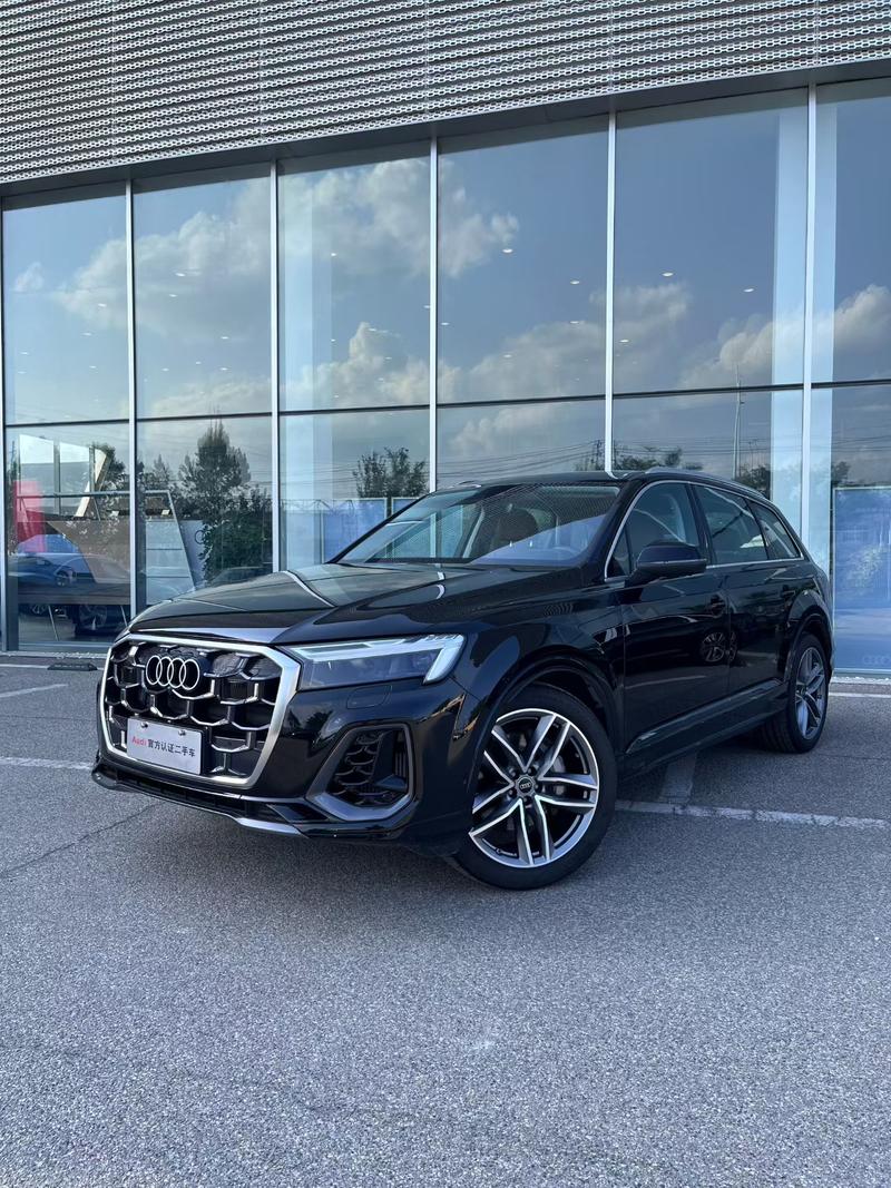 Audi Q7, 2025 — купить в Перми под ключ