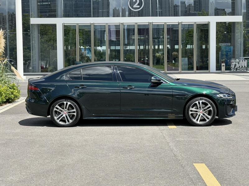 Jaguar XE L, 2022 — фото 4 из 12