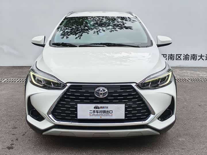 Toyota Yaris L Hatchback, 2022 — фото 2 из 9