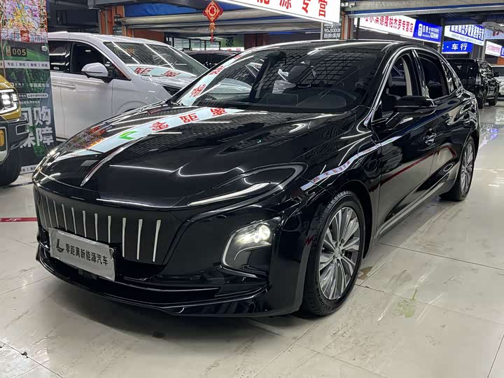 Hongqi E-QM5, 2023 — фото 3 из 9