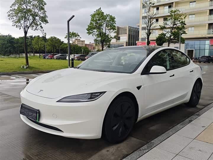 Tesla Model 3, 2024 — купить в Брянске под ключ