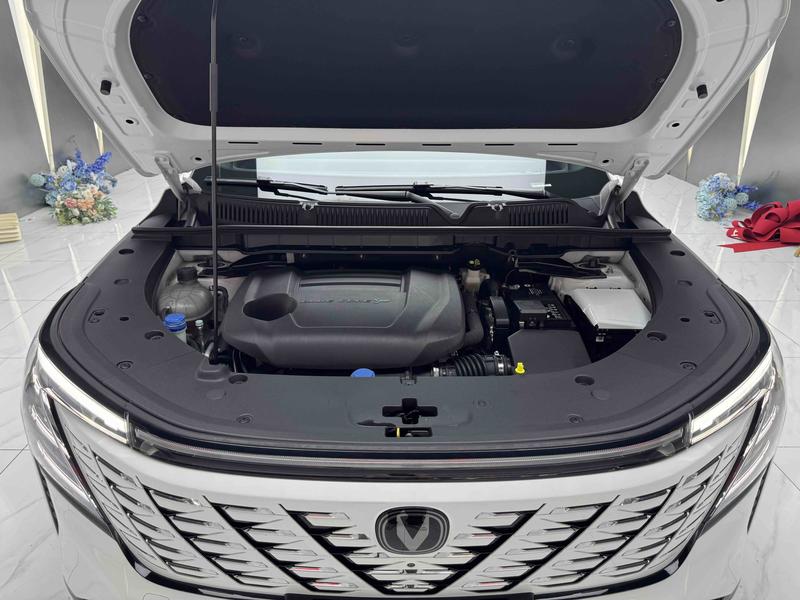 Changan CS75 Plus, 2025 — фото 6 из 12