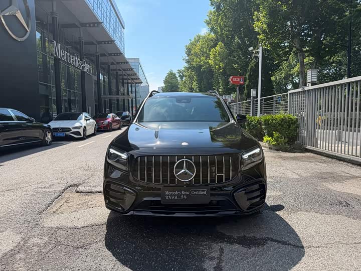 Mercedes-Benz GLB-Class AMG, 2025 — фото 2 из 9