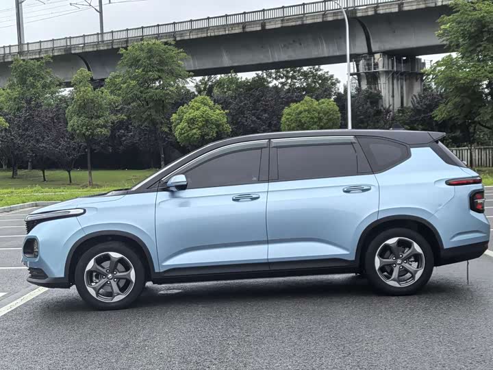 Baojun RM-5, 2021 — фото 2 из 9