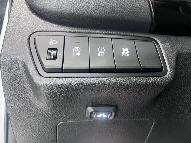 Kia KX3, 2022 — фото 11 из 12