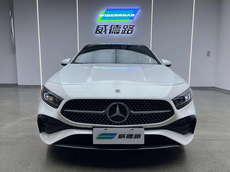 Mercedes-Benz A-Class, 2023 — фото 2 из 12