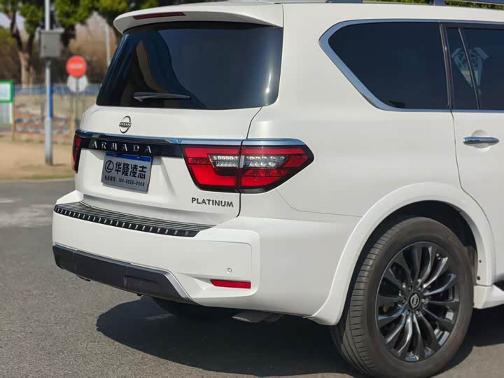 Nissan Armada, 2024 — фото 6 из 9