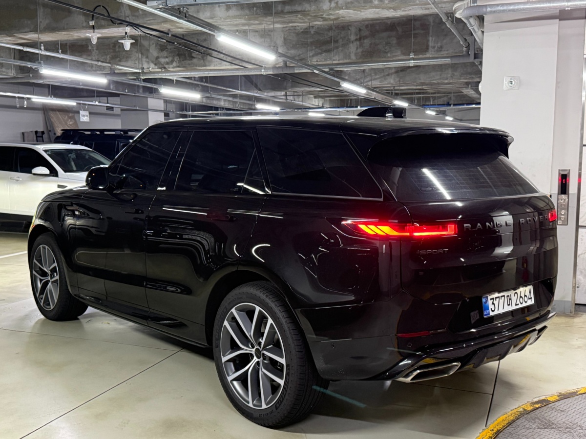 Land Rover Range Rover Sport, 2025 — фото 4 из 12