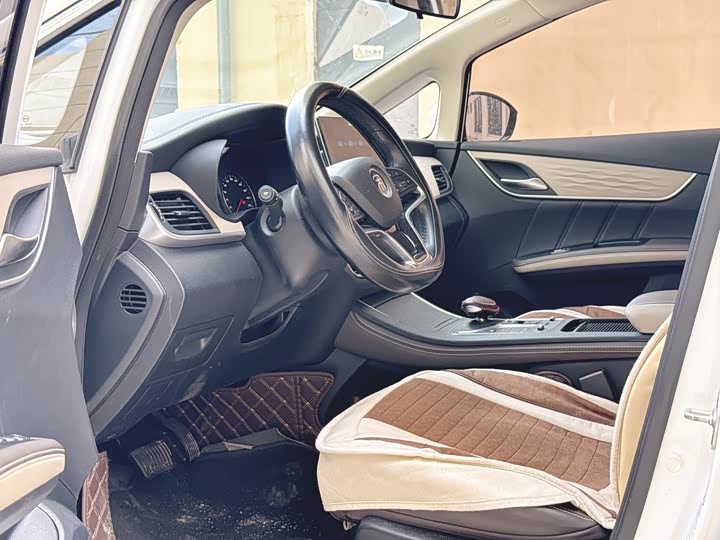 BYD Song Max Hybrid, 2021 — фото 4 из 9